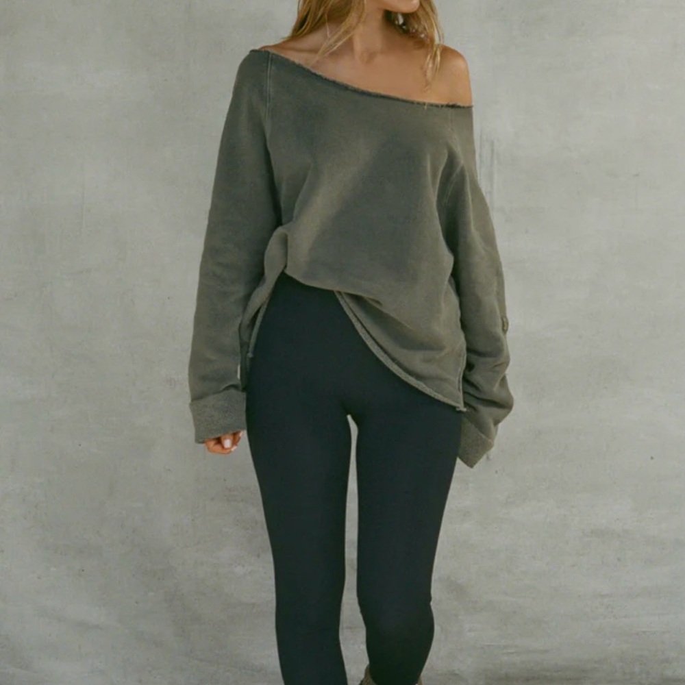 JOAH BROWN Slouchy Pullover in Washed Sage